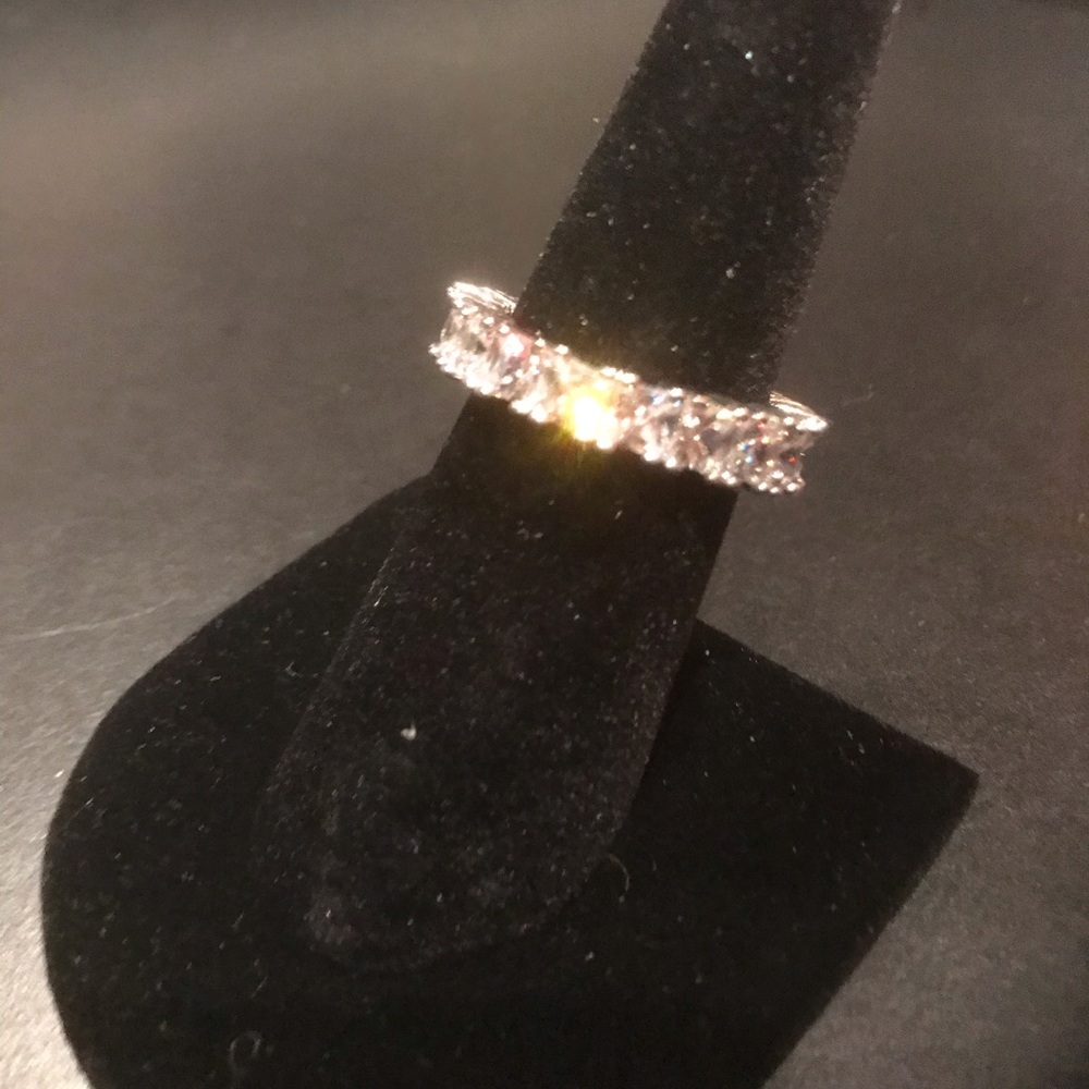 New sapphire band ring